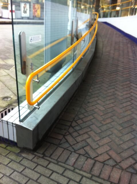curved dda handrails