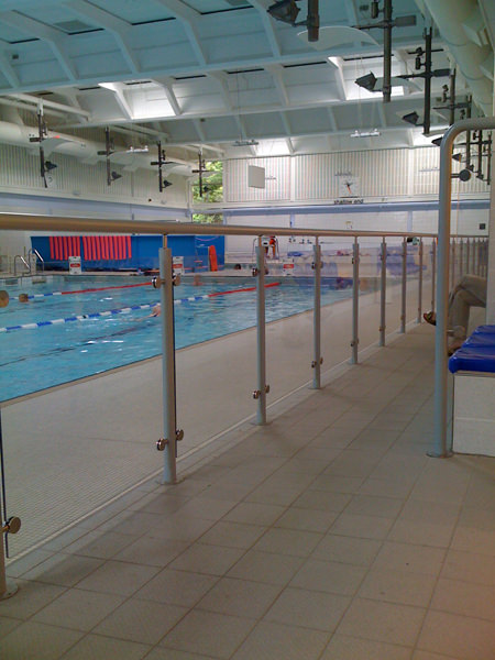 Glazed balustrade at public swimming pool